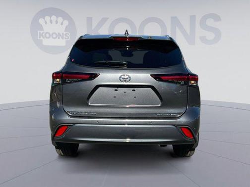 2025 Toyota Highlander Limited