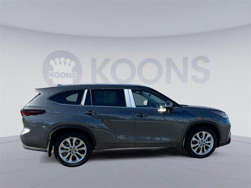 2025 Toyota Highlander Limited