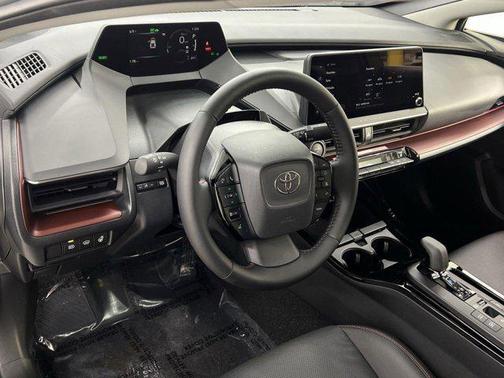 2024 Toyota Prius Prime SE