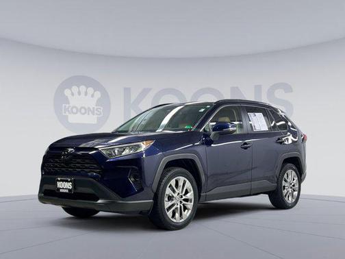 2021 Toyota RAV4 XLE Premium