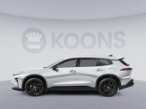 2025 Toyota Crown Signia Limited