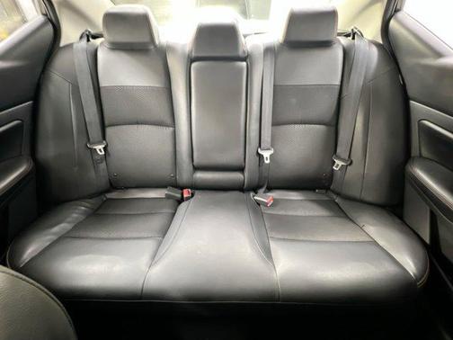 2021 Nissan Altima SR FWD