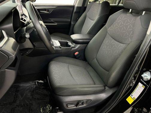 2024 Toyota RAV4 Hybrid Woodland Edition