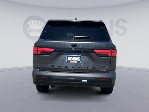 2025 Toyota Sequoia Platinum