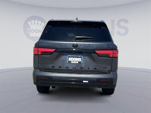 2025 Toyota Sequoia Platinum