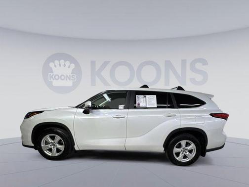 2023 Toyota Highlander LE