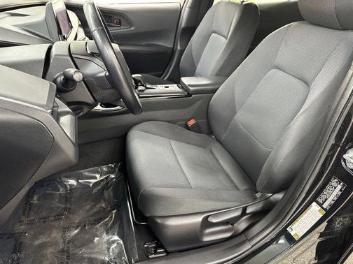 2023 Toyota Prius LE