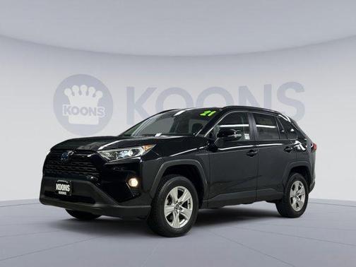 2021 Toyota RAV4 Hybrid XLE