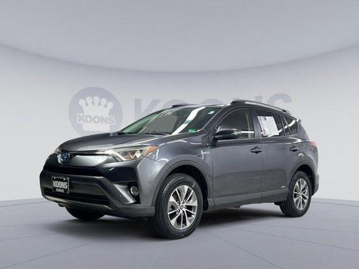 2017 Toyota RAV4 Hybrid SE