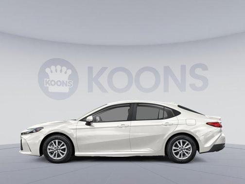 Ice Cap 2026 Toyota Camry LE