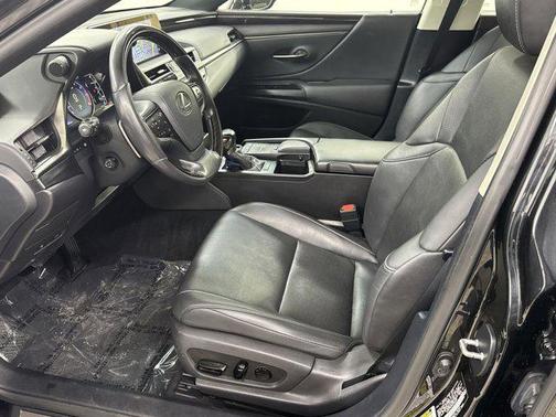 2021 Lexus ES 350 Base