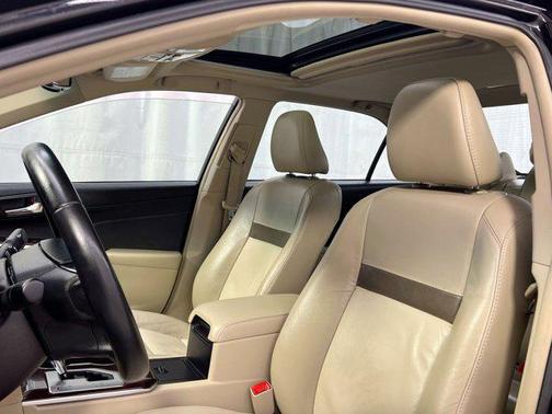 2014 Toyota Camry XLE