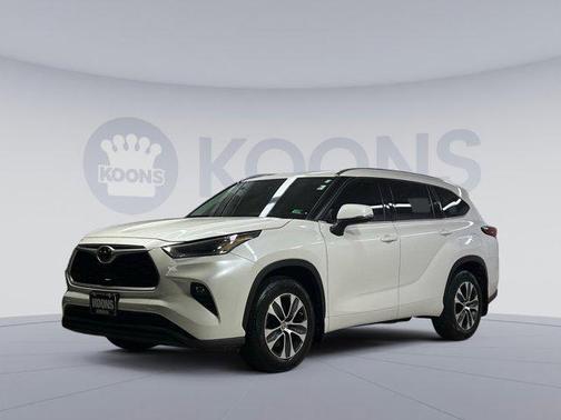 2021 Toyota Highlander XLE