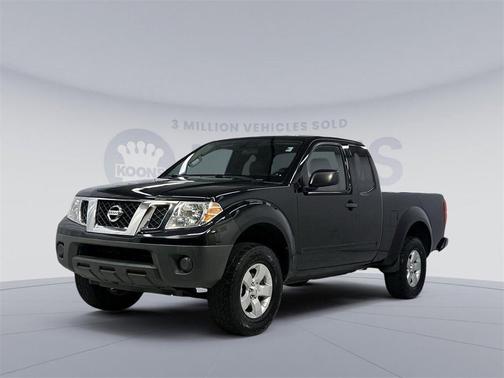 Photo 1 of 23 of 2017 Nissan Frontier S