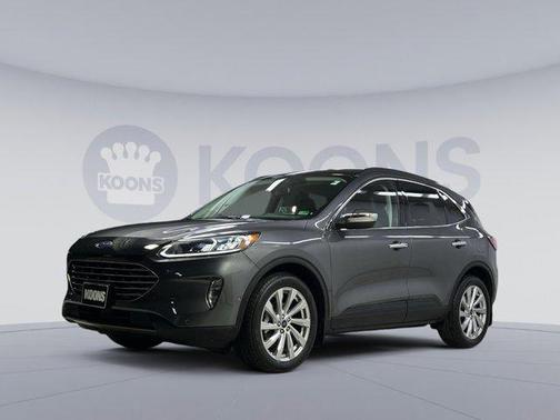 2021 Ford Escape Titanium