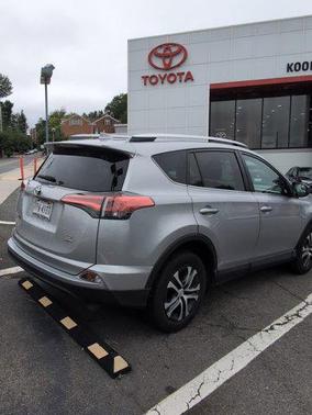 2016 Toyota RAV4 LE