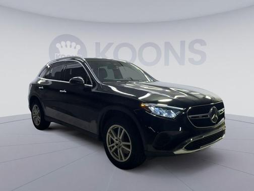 Black 2025 Mercedes-Benz GLC 300 4MATIC