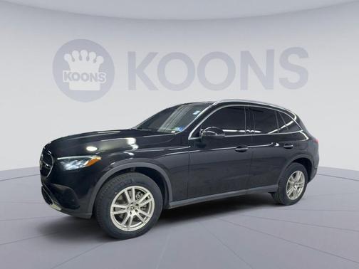 Black 2025 Mercedes-Benz GLC 300 4MATIC