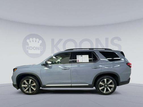 Sonic Gray Pearl 2023 Honda Pilot AWD Elite