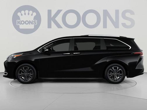 Midnight Black Metallic 2026 Toyota Sienna Platinum