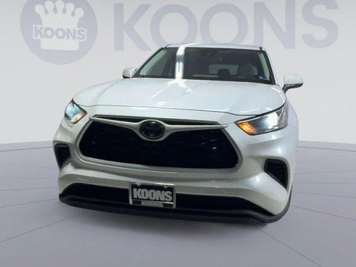 Wind Chill Pearl 2023 Toyota Highlander L