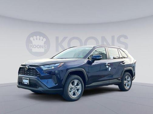 2025 Toyota RAV4 Hybrid XLE