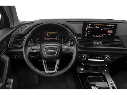 2022 Audi Q5 45 S line Premium Plus
