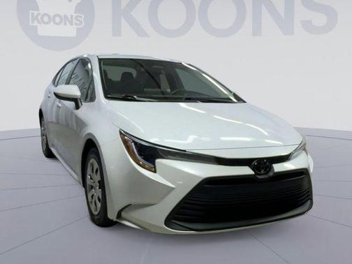 Wind Chill Pearl 2024 Toyota Corolla LE