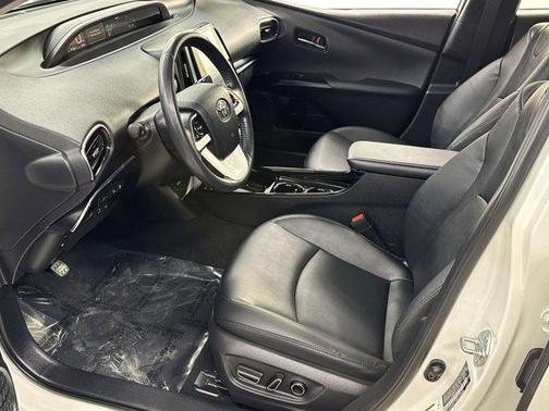 2017 Toyota Prius Prime Advanced