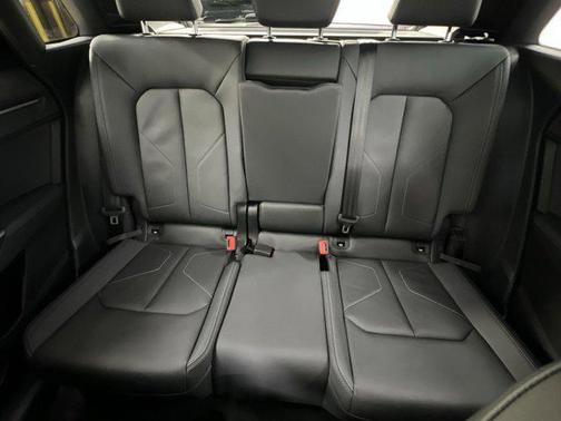 2021 Audi Q3 45 S line Premium