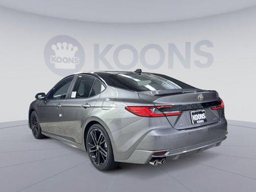 Heavy Metal/Black 2026 Toyota Camry XSE