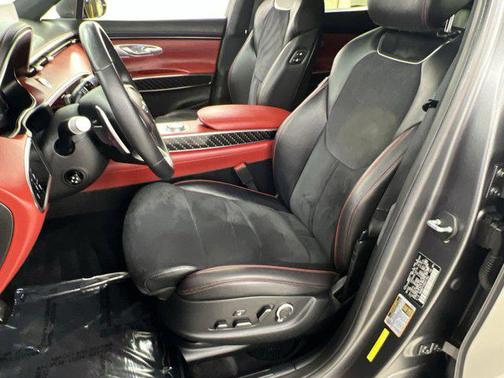2022 Genesis GV70 3.5T AWD Sport