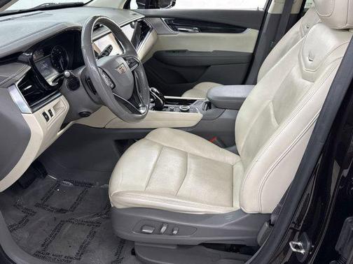 2020 Cadillac XT6 Premium Luxury AWD