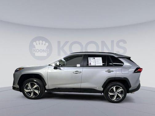 2024 Toyota RAV4 Prime SE