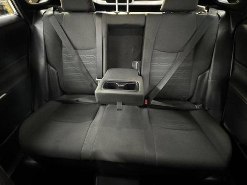 2024 Toyota RAV4 Prime SE