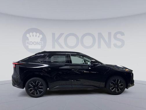 Midnight Black Metallic 2026 Toyota bZ XLE