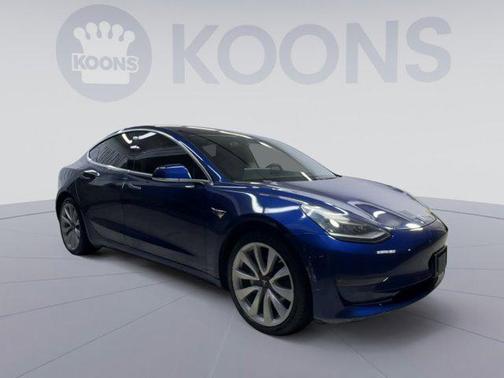 Deep Blue Metallic 2018 Tesla Model 3 Long Range
