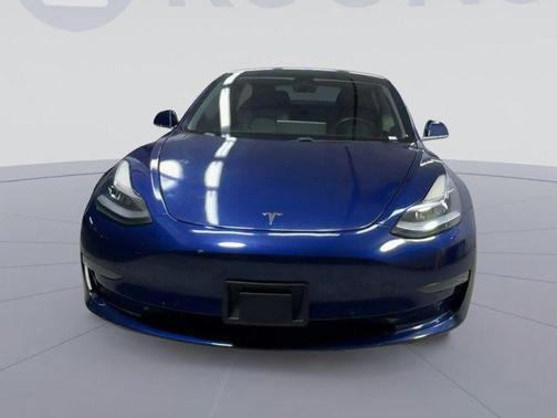 Deep Blue Metallic 2018 Tesla Model 3 Long Range