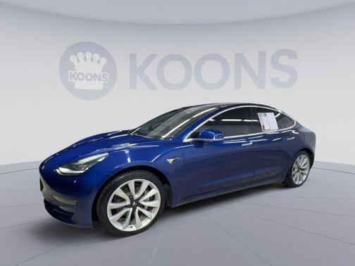 Deep Blue Metallic 2018 Tesla Model 3 Long Range