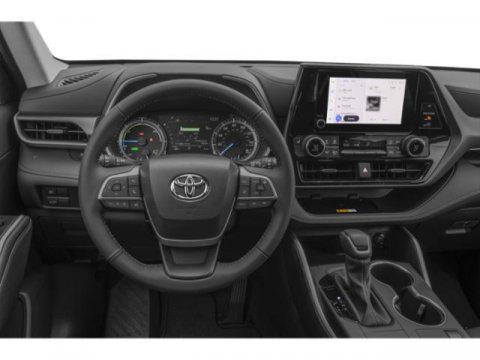 2025 Toyota Highlander Hybrid XLE