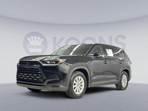 Midnight Black Metallic 2025 Toyota Grand Highlander XLE