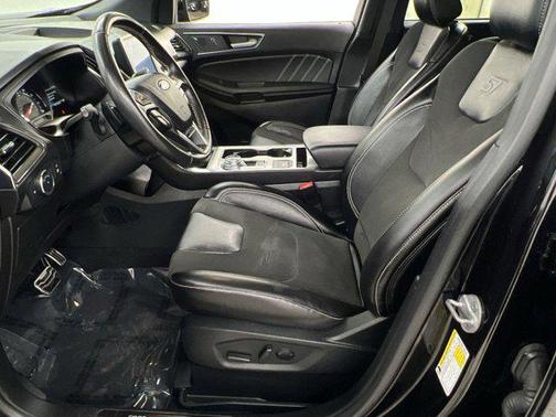 2022 Ford Edge ST
