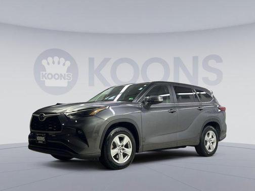 2023 Toyota Highlander LE