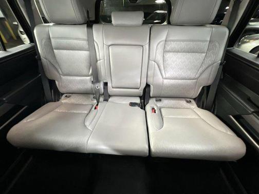 2023 Toyota Sequoia SR5