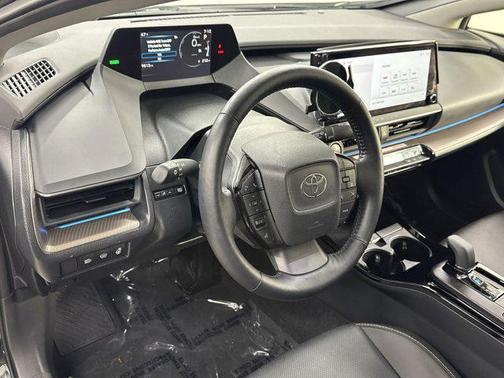 2025 Toyota Prius XLE