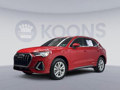 2025 Audi Q3 Premium 45 TFSI S line quattro Tiptronic