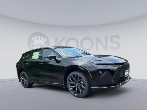 Black 2026 Toyota Crown Signia Limited