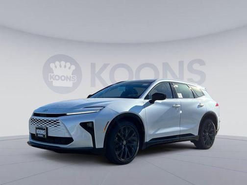 2025 Toyota Crown Signia Limited