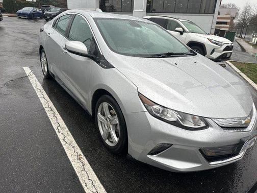 2018 Chevrolet Volt LT