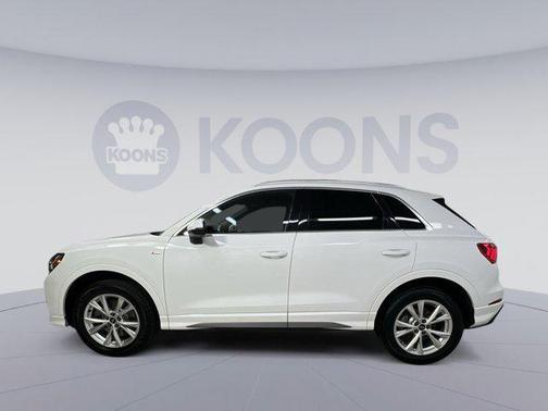 2023 Audi Q3 Premium 45 TFSI S line quattro Tiptronic